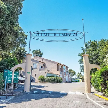 Village De Campagne By Interhome Hébergement de vacances *